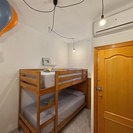 Habitacion En Calle Molino Малага Екстериор снимка