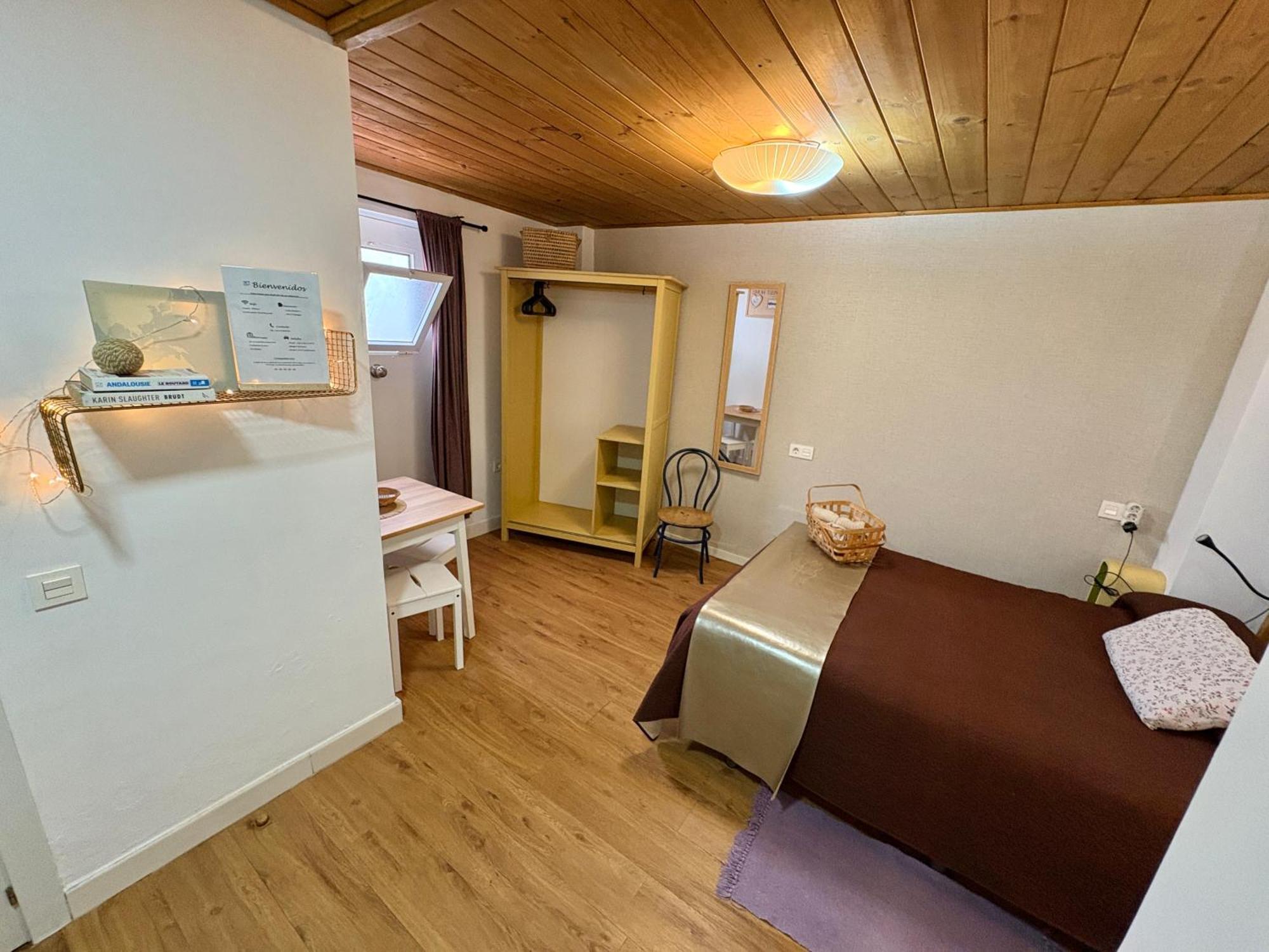 Habitacion En Calle Molino Малага Екстериор снимка