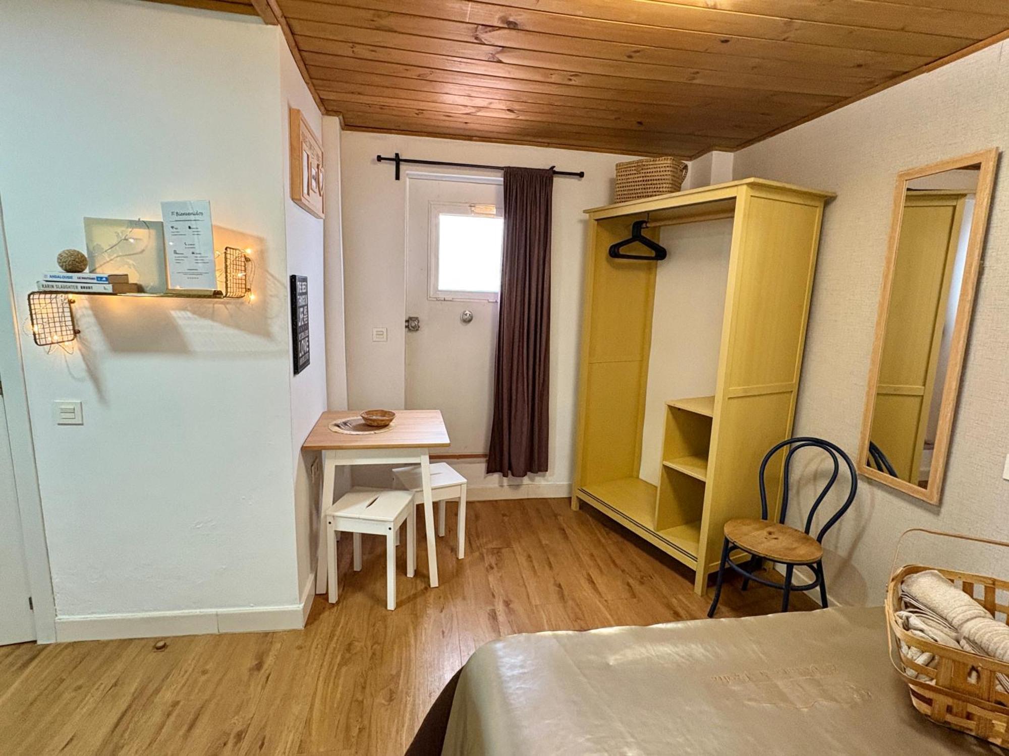 Habitacion En Calle Molino Малага Екстериор снимка