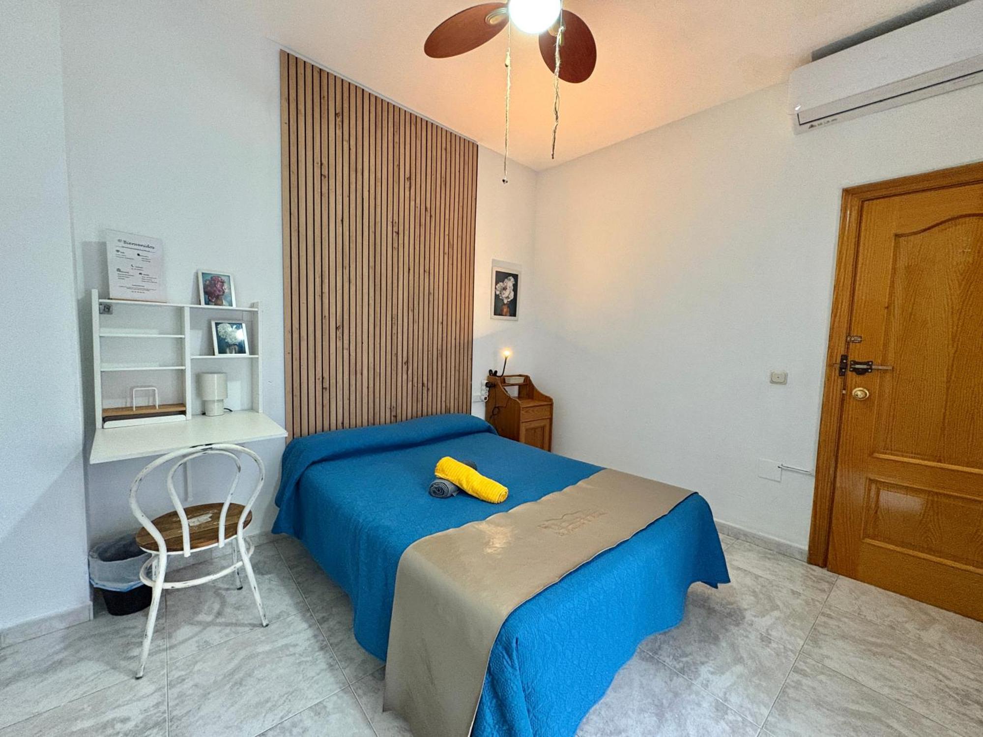 Habitacion En Calle Molino Малага Екстериор снимка