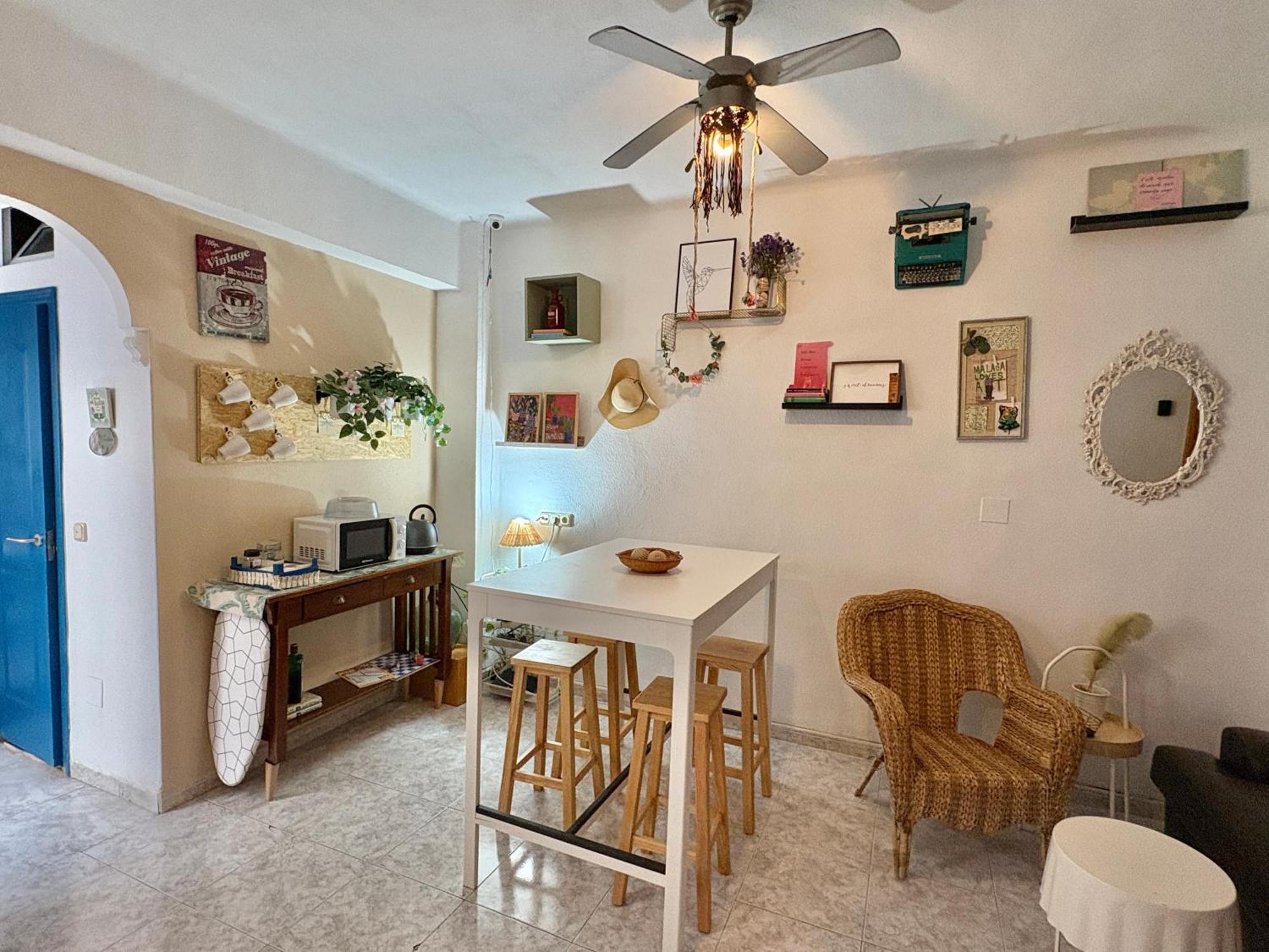Habitacion En Calle Molino Малага Екстериор снимка