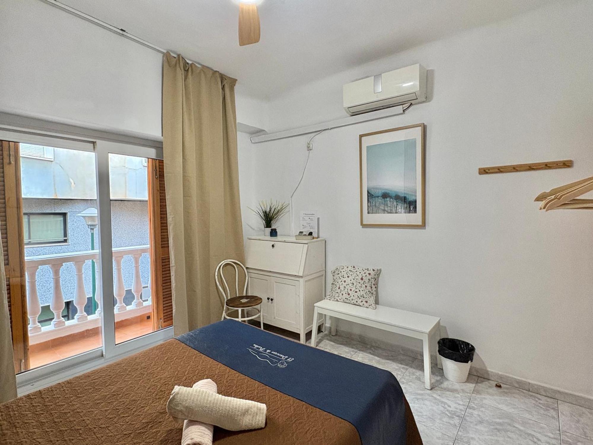 Habitacion En Calle Molino Малага Екстериор снимка